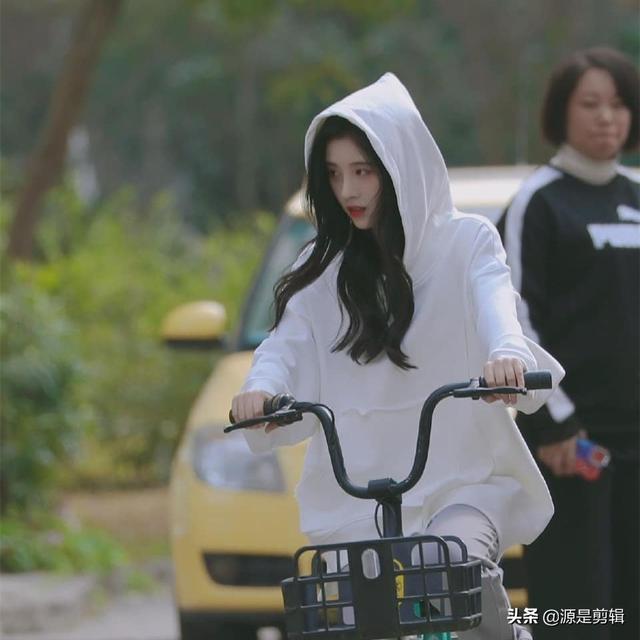 鞠婧祎单车女孩，好清新