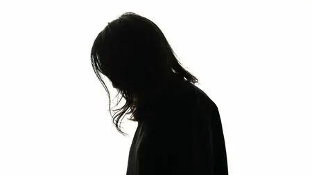 日本14岁少女被绑床上折磨77天！只因患上厌食症？！医院仅被罚110万