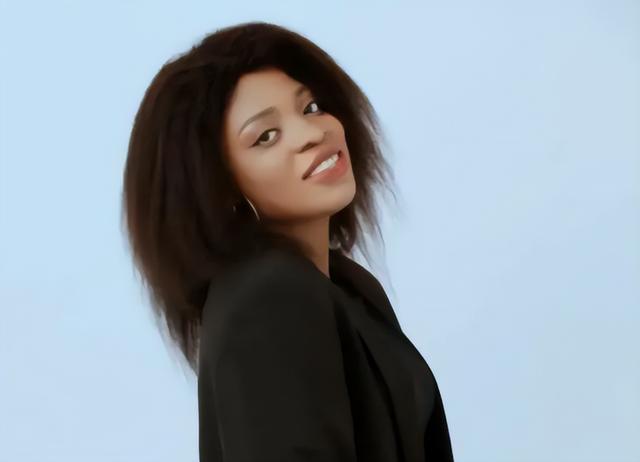 16年山东光棍迎娶22岁黑人美女，非洲美女：非他不嫁