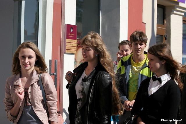 俄罗斯最盛产什么？其中之一就是大美女，她们青春靓丽身材迷人