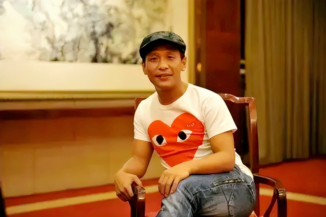 宋小宝离婚11年：他再婚生龙凤胎，后遭误诊，前妻霍晓红现状如何