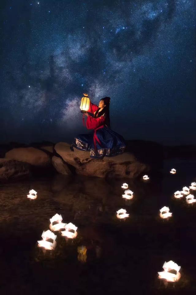 90后中国姑娘，在澳洲街头搞“事情”，竟然美哭外媒、惊动CCTV