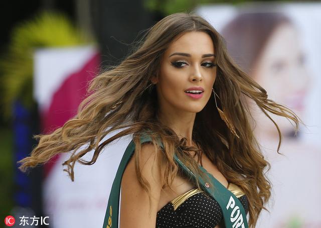 菲律宾“地球小姐”参赛佳丽集体亮相 美女如云眼花缭乱