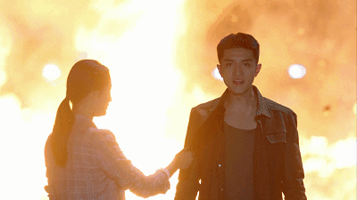 好久没有看到这样的霸道总裁剧了，各种花式撩拨赵丽颖！