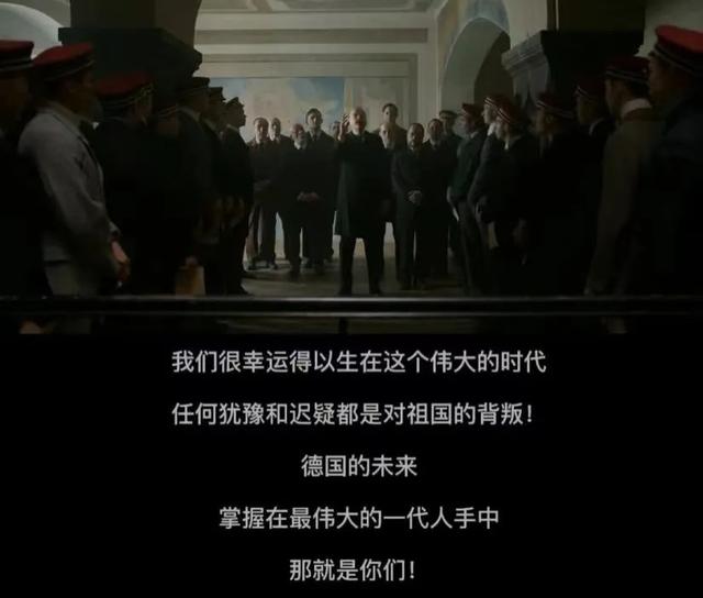 华人之光！全网刷屏的奥斯卡影后，但我只能为杨紫琼高兴5分钟