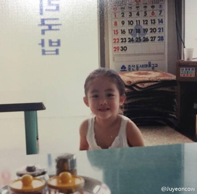 盘点ins上的高颜值美女｜多图解析，风格妆容气质一个也不放！