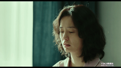 这位“82年出生的女人”,凭什么成为了直男的公敌?