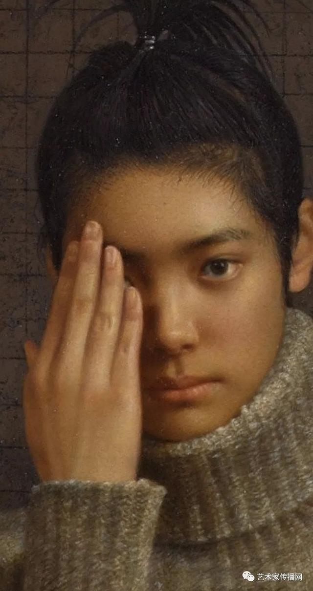 李晓刚用坦培拉油画混合画法画出的人体画，真是惊艳