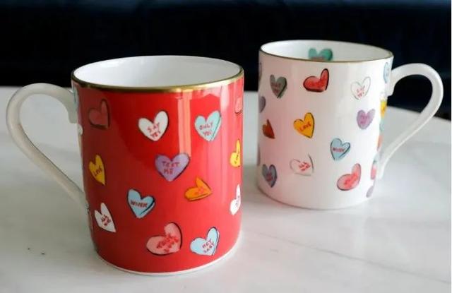 凯特、戴妃同款手镯，英国王室都爱的瓷器，情人节送礼大气有格调