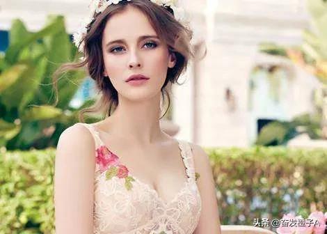 神秘的巴西模特德博拉·席尔瓦,天使面孔魔鬼身材,美得让人窒息