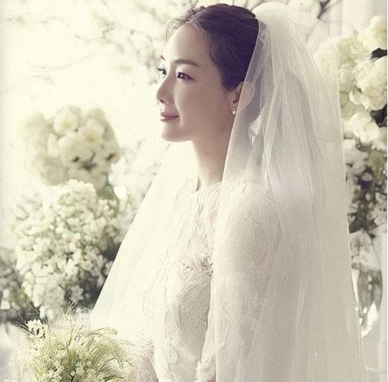 10位韩国女星：有人变脸，有人40岁未婚，51岁李英爱美貌依旧