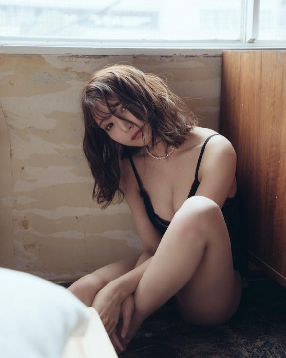 举手投足尽是风情！G杯樱花妹“似鸟沙也加”美照赏