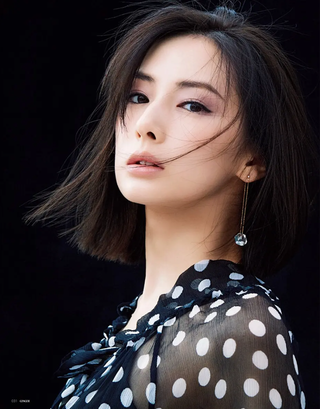 日本最美女星排行，佐佐木希那么漂亮才第九，第一拥有完美长相