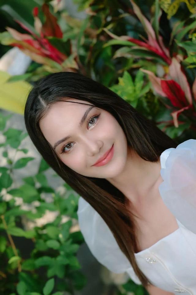 老挝混血感美女｜性感御姐、甜美芭比，一起来票选出你的最爱