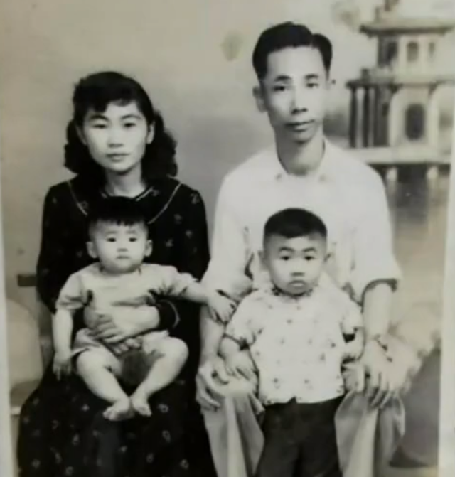 台湾美女替爷爷回大陆寻根，谁料找到老家时，发现爷爷已成独苗