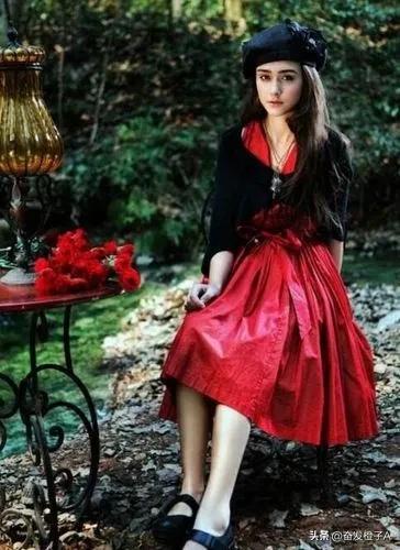 神秘的巴西模特德博拉·席尔瓦,天使面孔魔鬼身材,美得让人窒息