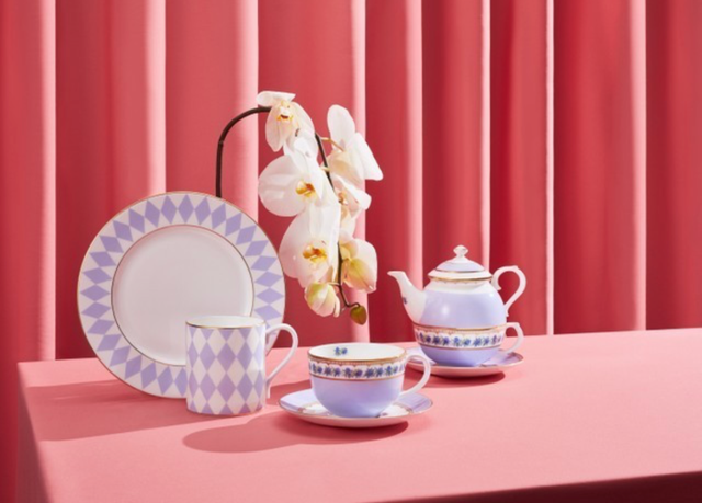 凯特、戴妃同款手镯，英国王室都爱的瓷器，情人节送礼大气有格调