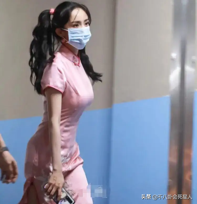 张雨绮的胸,戚薇的腿,景甜的臀,这些80后女星的身材,个个绝美