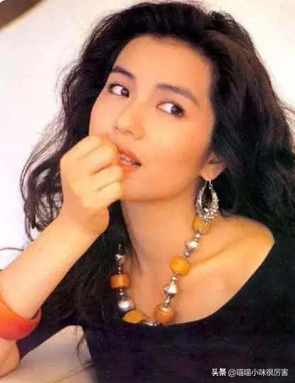 香港9大风情美女排行榜,叶子楣第9,邱淑贞第6,舒淇第3