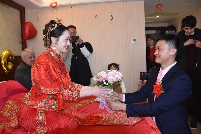 19年，山西小伙娶亚美尼亚美女硕士，生两个混血宝宝，现状如何？