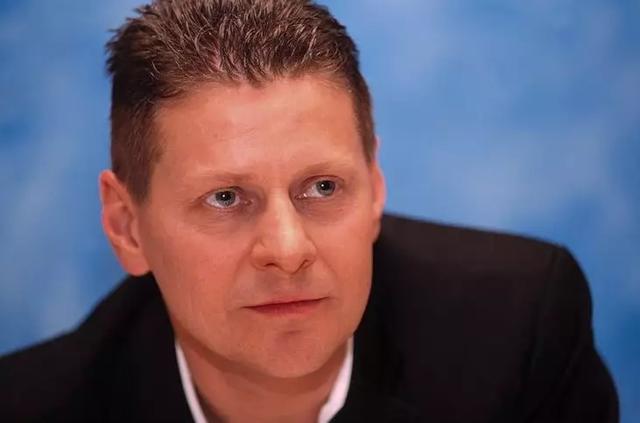 性感，这样的“人造美女”你能接受吗？