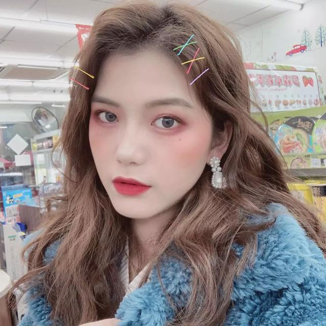 金泫雅｜因为谈恋爱被炒鱿鱼的南韩第一带货女王回来了