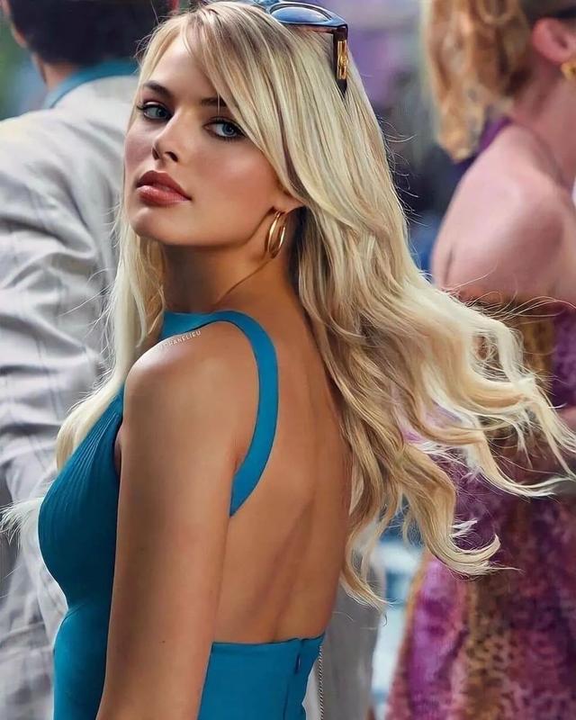 国外的美女：艳丽迷人