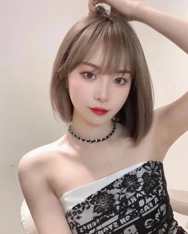 2022年剪短发不翻车的四款短发图册，适合任何脸型