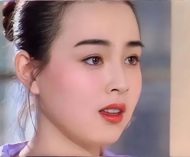 10位“一眼万年”女演员，个个美到窒息，有人靠一个角色吃一辈子