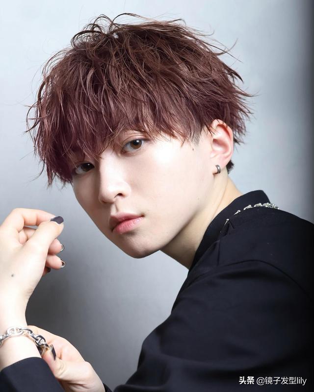 高人气女发10多款，有长发也有短发，适合不同年龄段的女性