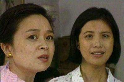 《篱笆·女人和狗》:为何有情人的婚姻结合,仍逃不过一地琐碎?