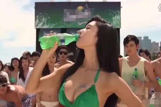亚洲第一美女李成敏为某饮料代言,那身材那姿势真是太销魂了