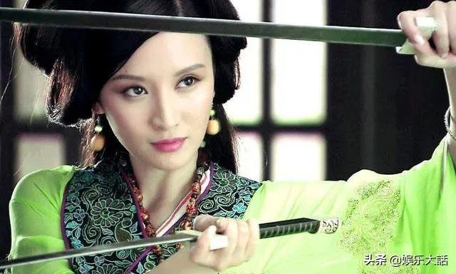这位姐姐，真是既有公主的颜，又有阔太的命