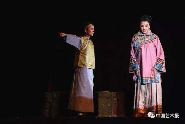 黄梅戏《徽州女人》｜文化转型下的人文吟唱