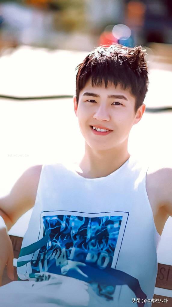 靳东当选煤矿文工团副团长，盘点团内6个演员，个个都是实力派