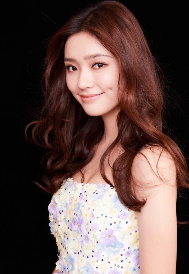 酒窝美女，林心如唐嫣佟丽娅上榜，而她却是公认的酒窝美女