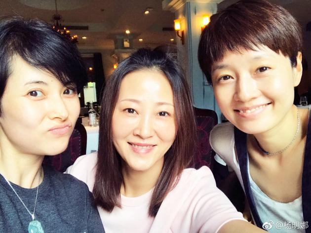 三十出头的蒋欣曾演15岁少女，和赵薇同岁的她却沦为妈妈专业户