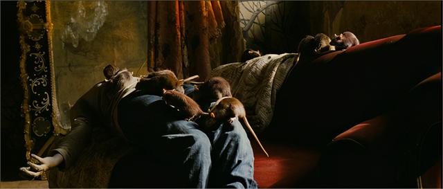 靠裸戏出镜成名,与导演不清不白,再想起往事,张静初是否后悔过