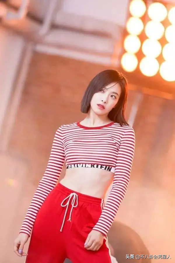 张雨绮的胸,戚薇的腿,景甜的臀,这些80后女星的身材,个个绝美