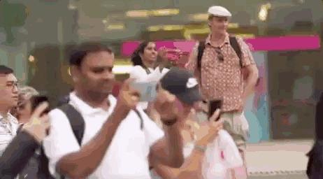 90后中国姑娘，在澳洲街头搞“事情”，竟然美哭外媒、惊动CCTV