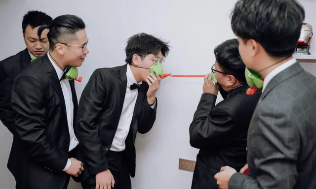 大喜之日,新娘被多名男子强吻拍臀部事件,揭开了婚闹背后的阴暗