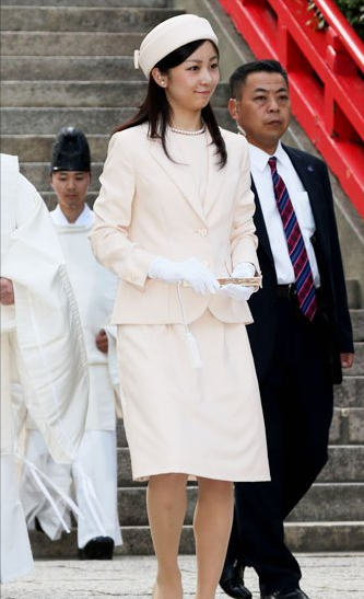 日本最美公主，皇室颜值天花板，却连穿衣自由都做不到