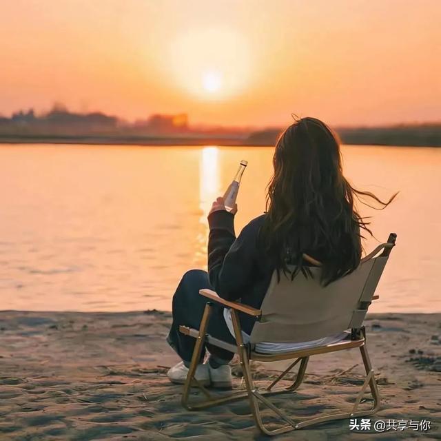 背影杀手 女生头像请签收，高级神秘温柔女头