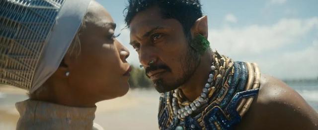 华人之光！全网刷屏的奥斯卡影后，但我只能为杨紫琼高兴5分钟