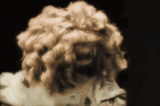 她拍过裸照，至死都想做「好女孩」