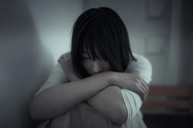 女人的眼泪有时候是个好东西，你可千万别不信