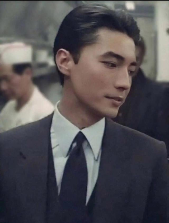 《末代皇帝》中两位“全球最美50人”，他认树当亲人，她嫁到国外