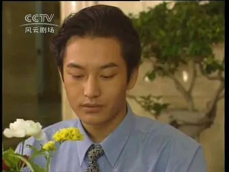 黄晓明出道的《爱情不是游戏》演员现状,20年后,演员差别很明显