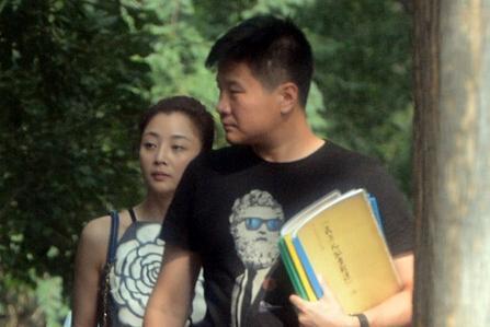 女演员殷桃:前夫是贪官,前男友是黑老大,她的眼光怎么这么独到