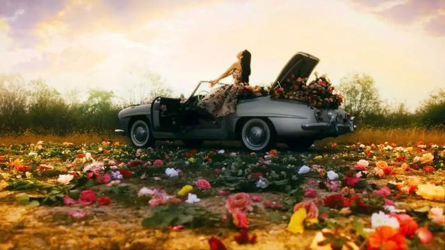 金泫雅｜因为谈恋爱被炒鱿鱼的南韩第一带货女王回来了